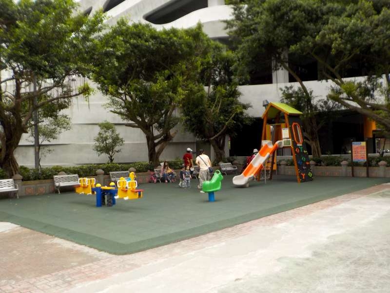 1﹒仁愛廣場－遊戲場擴大更新