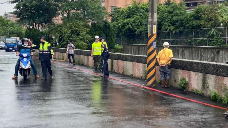 2﹒防汛即刻封路