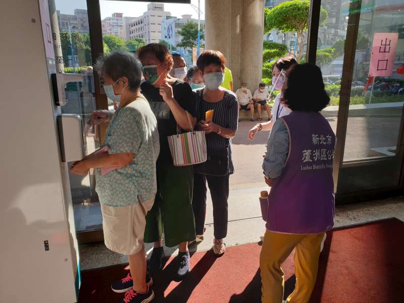 2.防疫措施不可少，領取更安心